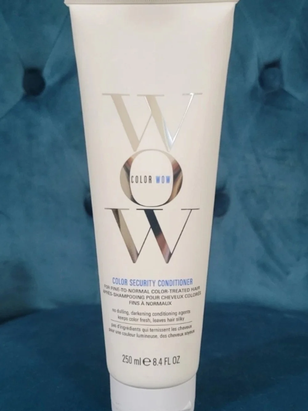 Color WOW Color Security Conditioner — White
